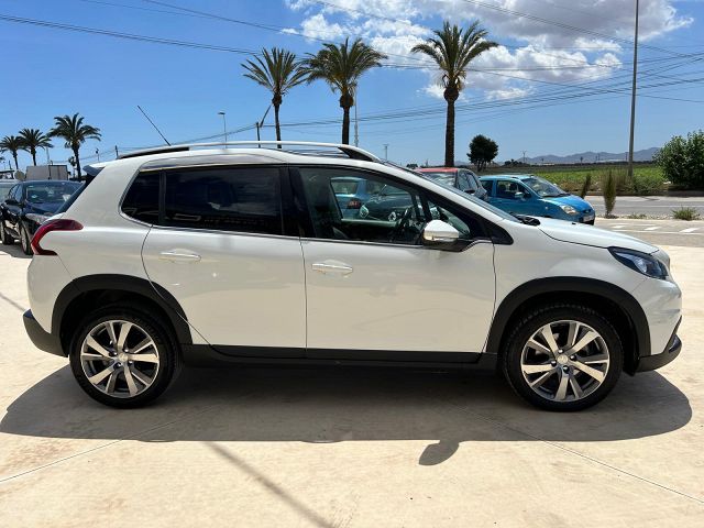  PEUGEOT 2008 ALLURE 1.2 E-THP AUTO SPANISH LHD IN SPAIN 23000 MILES SUPER 2018